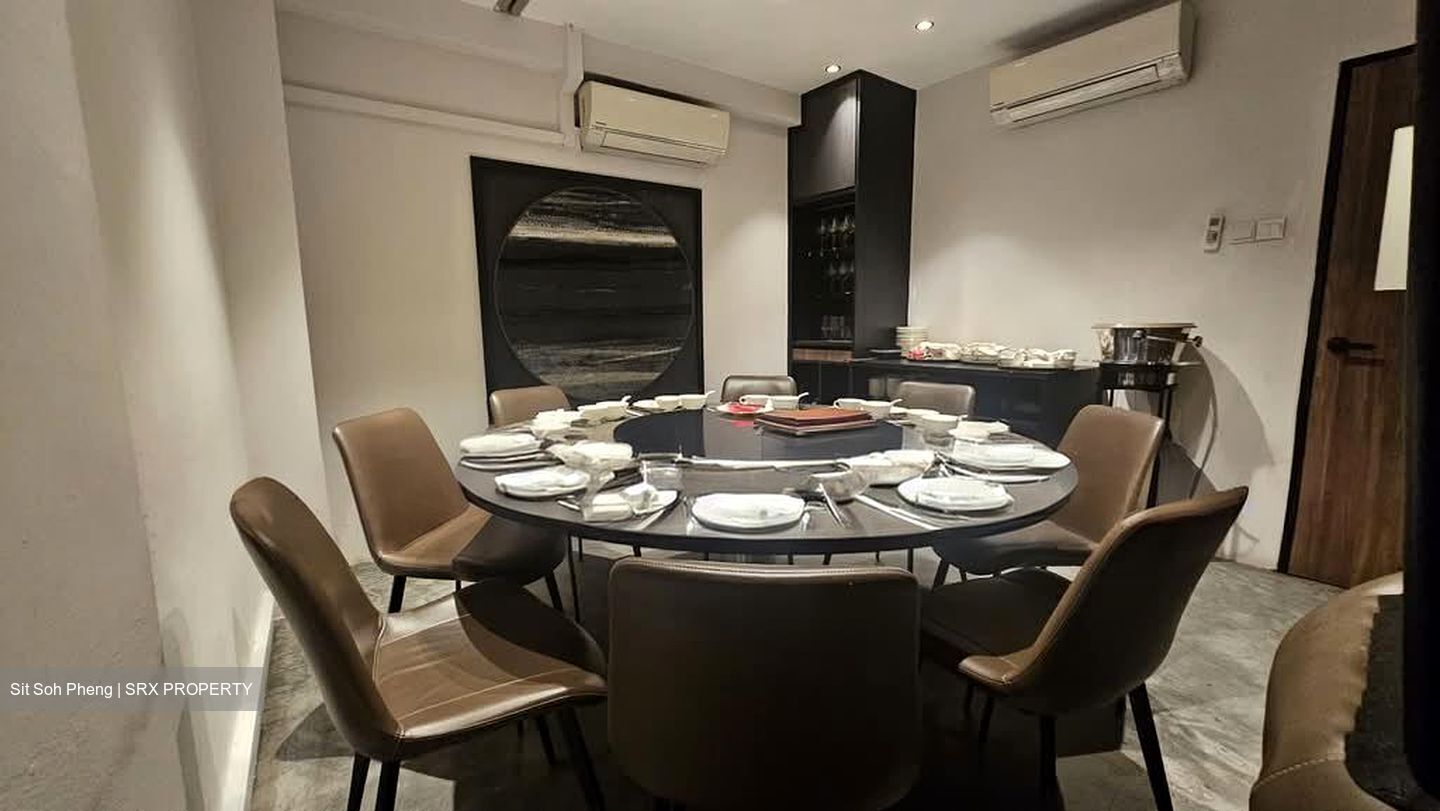 Geylang Road (D14), Shop House #538664161